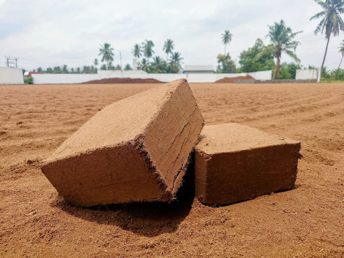 Coco peat supplied by MUM Coir Industry near Thanjavur